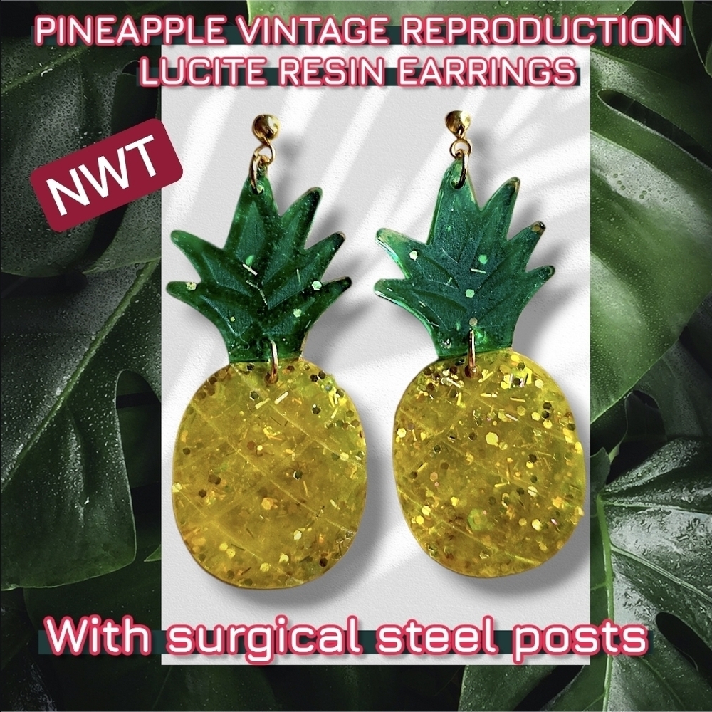 Vintage Reproduction Lucite Pinup Pineapple Tiki Earrings Gold Glitter NWT